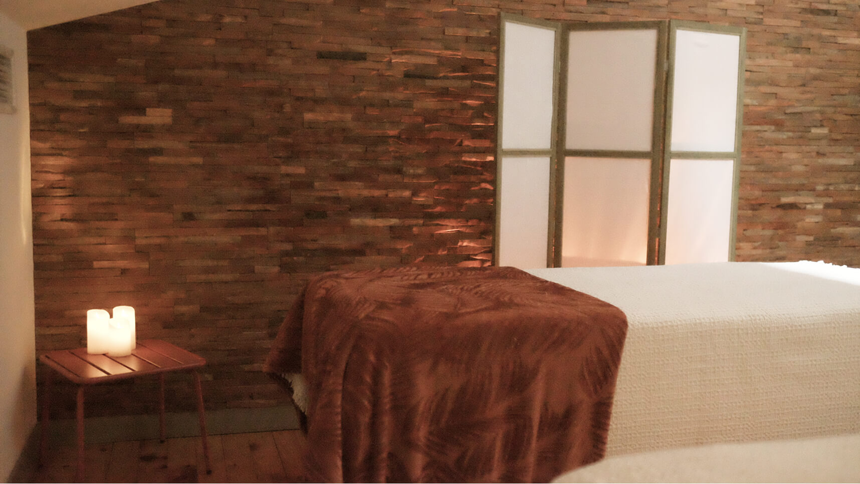 cabine-massage-escale-bordeaux3 1 cabine massage spa escale Bordeaux 2